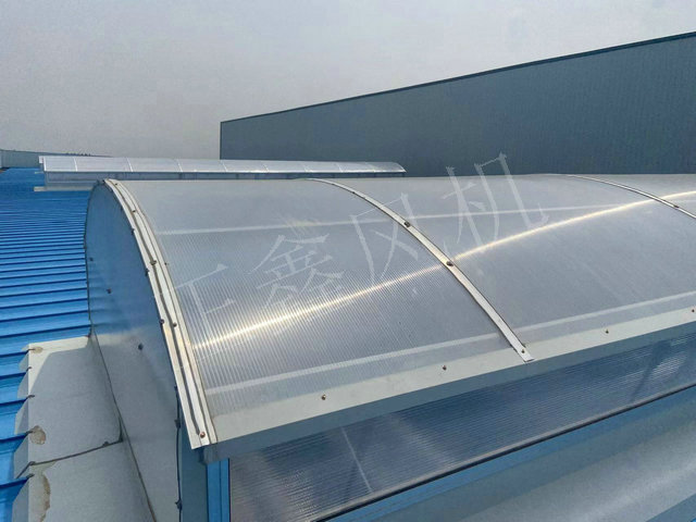 側開型排煙天窗